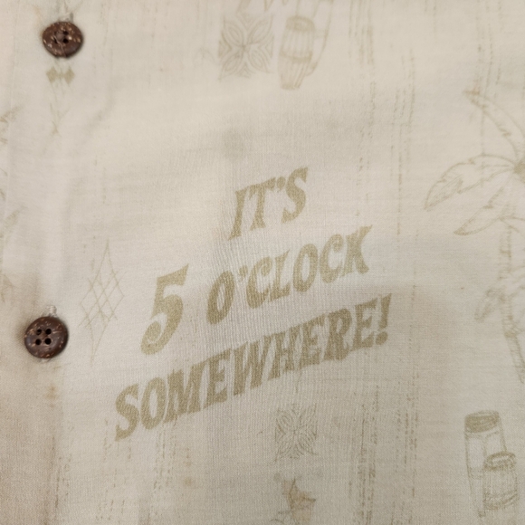 Big Dogs Hawaiian Button Up Shirt Mens L It's 5 O'Clock Somewhere Rayon AOP - Picture 4 of 11